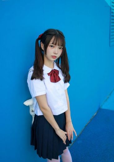 angelina全集播放_国产剧免费观看电视剧