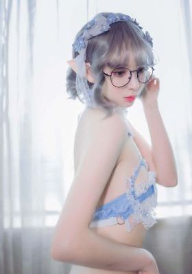 黑色婚礼红色假期_HD迅雷电影在线