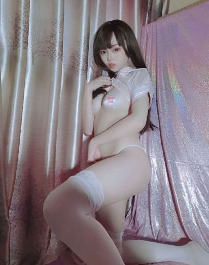 《色诱女教师》在线观看_高清高清在线观看